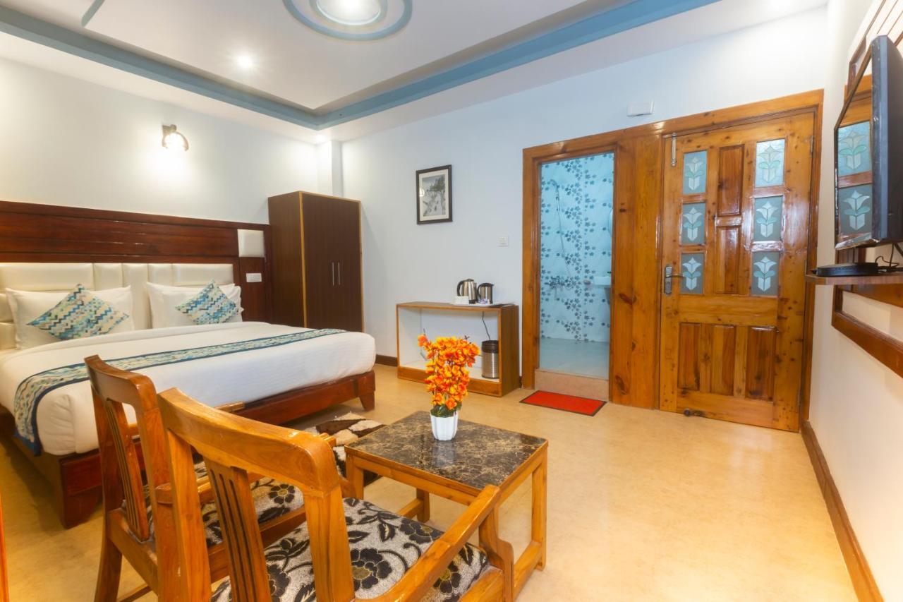 Golden Oak Bed & Breakfast Shimla Exterior photo