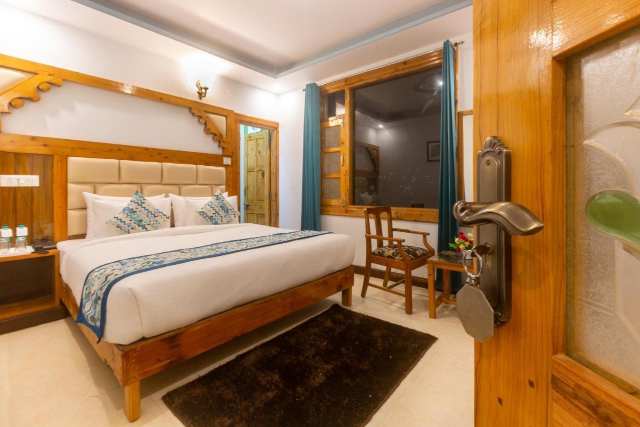 Golden Oak Bed & Breakfast Shimla Exterior photo